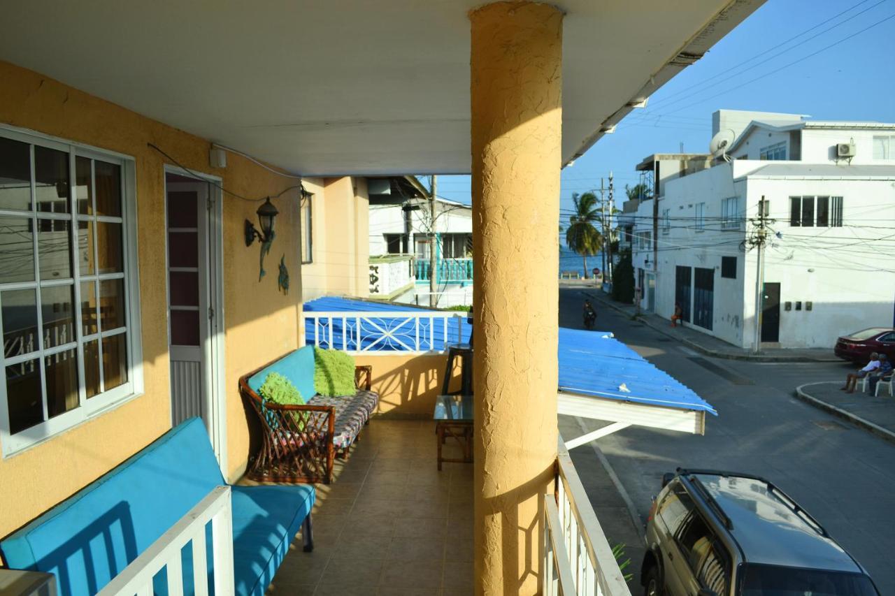 Hostel Stingray San Andrés Exterior photo
