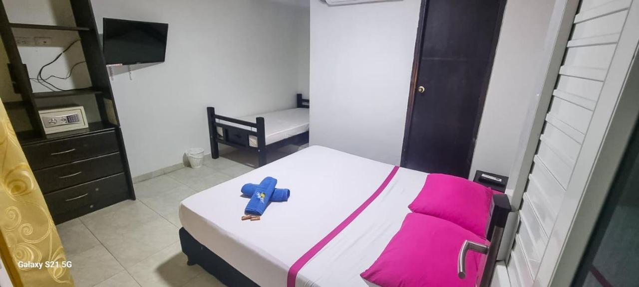 Hostel Stingray San Andrés Exterior photo