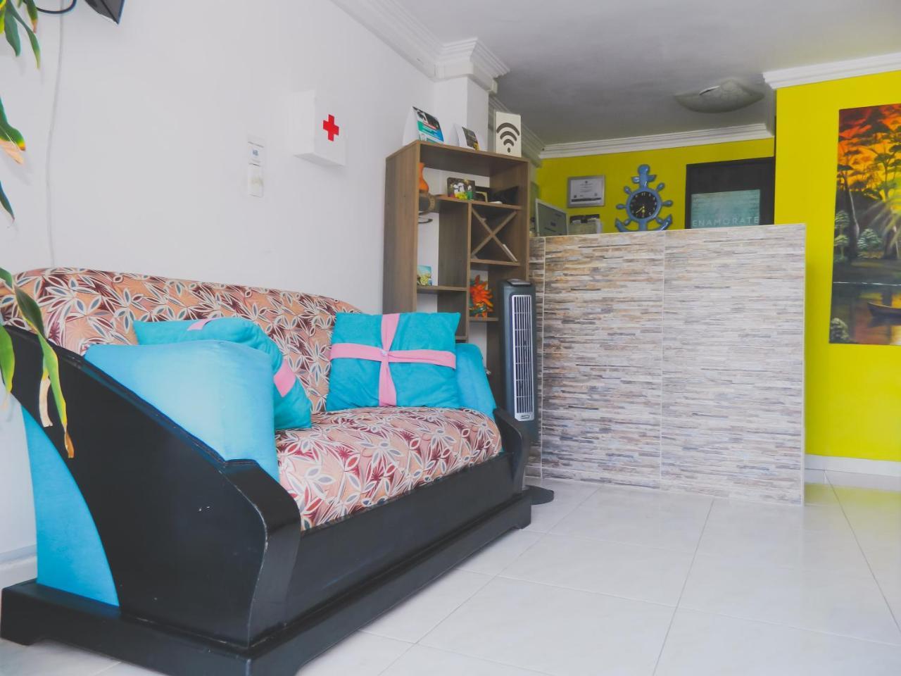 Hostel Stingray San Andrés Exterior photo